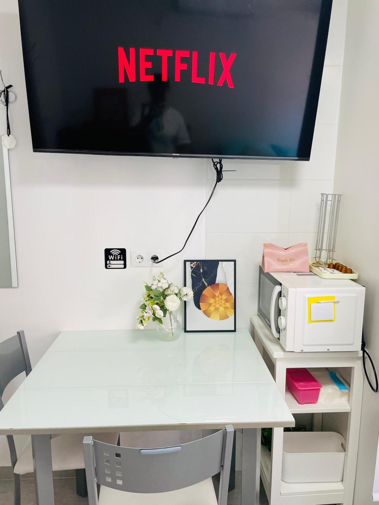 Acogedor Apartamento Usera Appartement Madrid Buitenkant foto