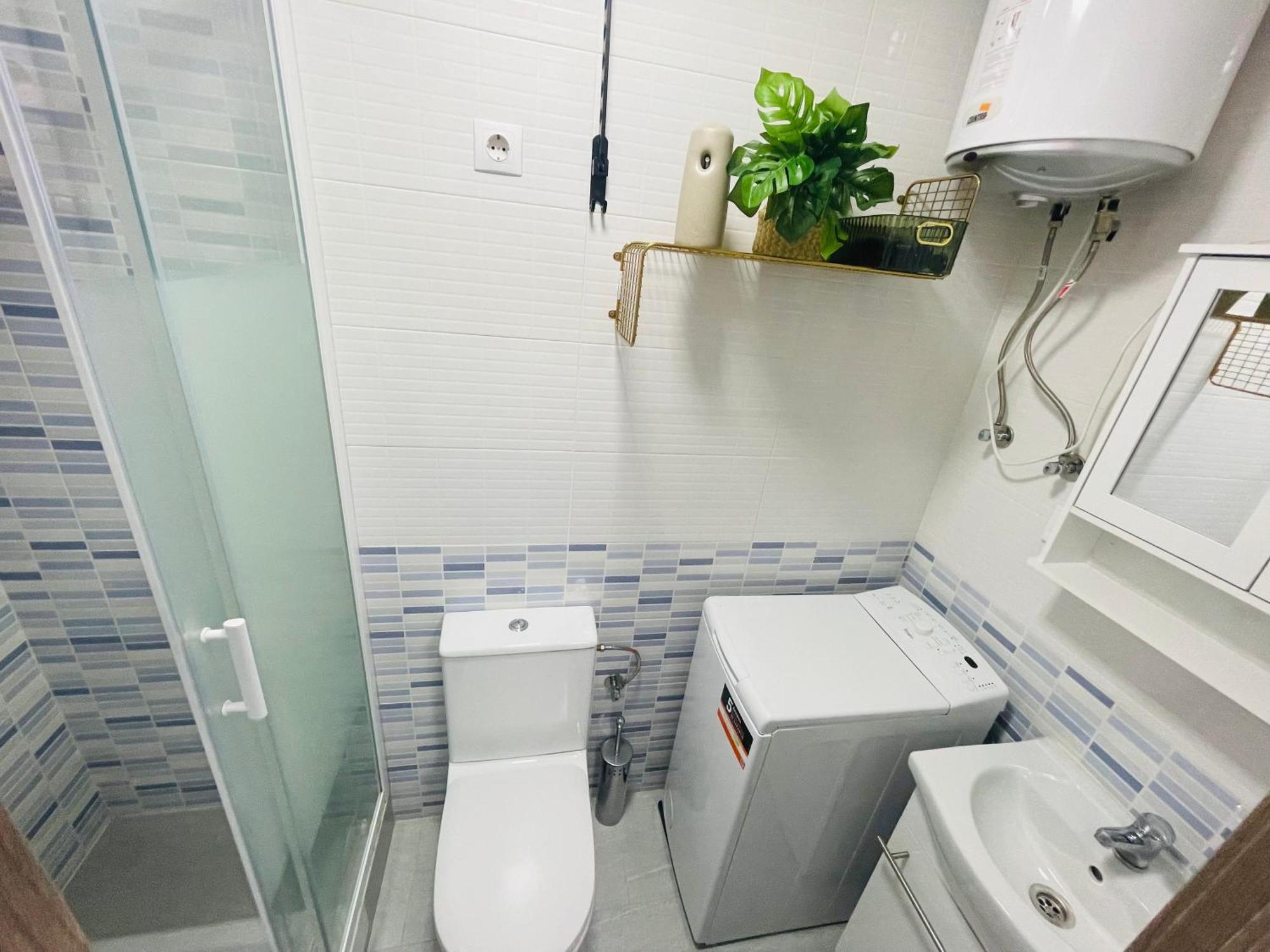 Acogedor Apartamento Usera Appartement Madrid Buitenkant foto